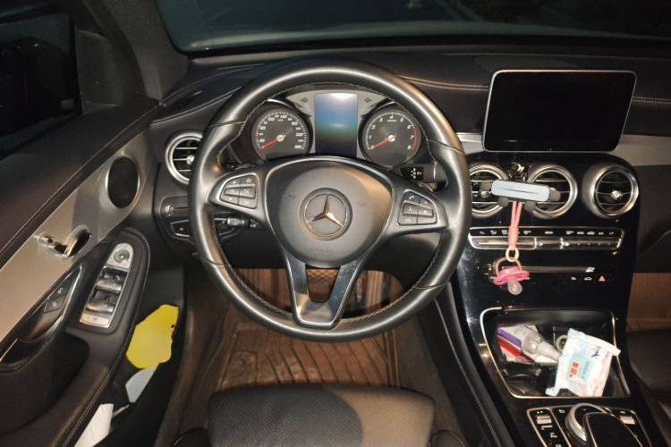 奔驰GLC 2016款 GLC 200 4MATIC中控内饰13