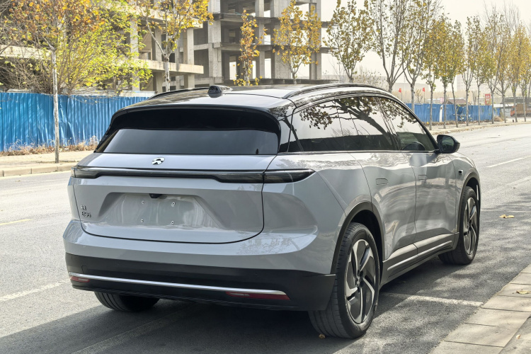 蔚来ES6 2023款 75kWh车身外观6006