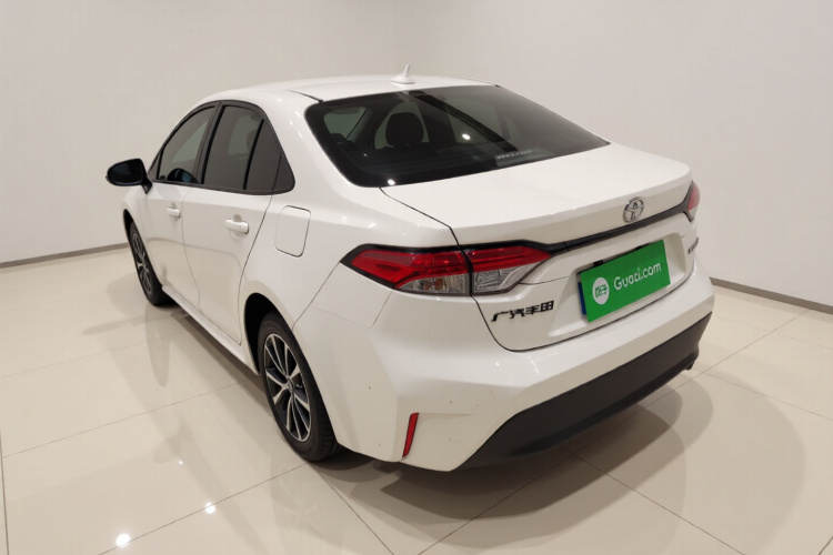 丰田 雷凌 2023款 TNGA 1.5L CVT进取版车身外观5