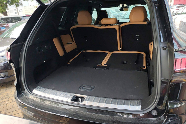 领克09 EM-P 2021款 2.0T PHEV Halo 七座中控内饰23