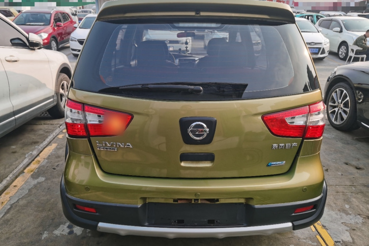 日产 骊威 2013款 劲锐 1.6XV 手动豪华版车身外观6