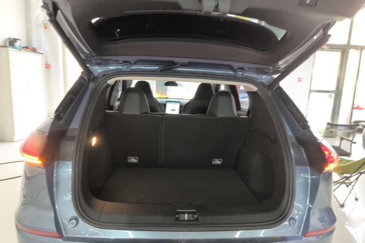 小鹏G3 2022款 G3i 460N机舱底盘23