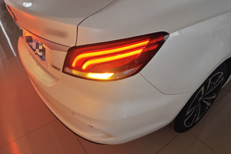 名爵 MG6 2017款 20T 自动Trophy尊享互联网版 国V车身外观9