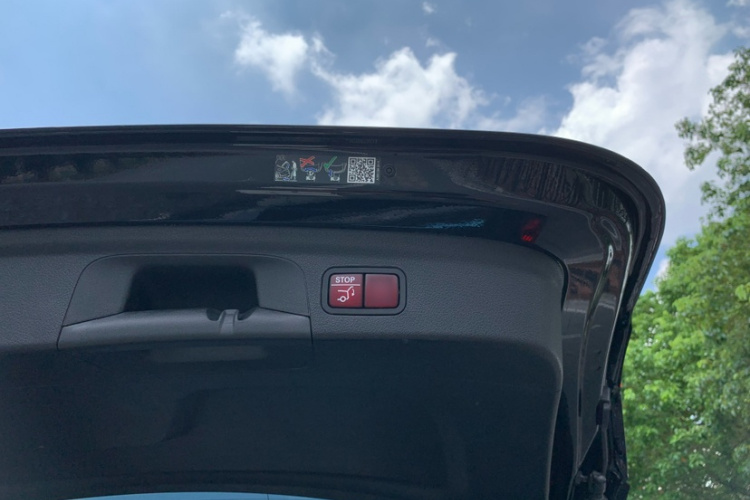 奔驰GLE 2023款 GLE 350 4MATIC 时尚型车身外观6013