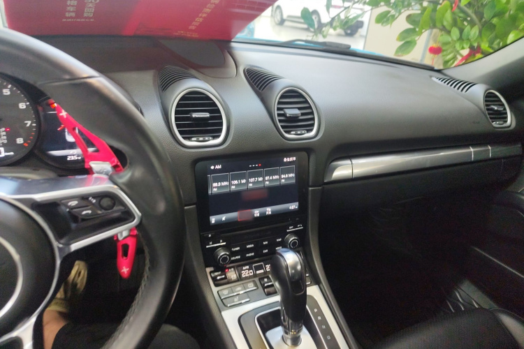 保时捷718 2018款 Boxster 2.0T中控内饰7002