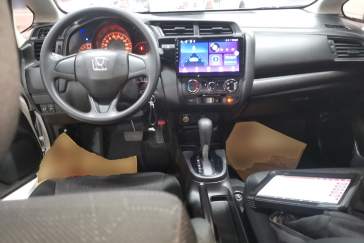 本田 飞度 2018款 1.5L CVT舒适天窗版中控内饰12