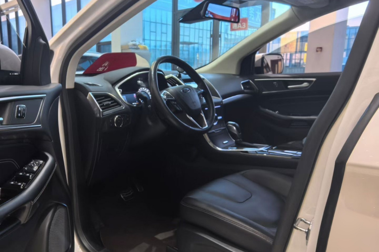 福特 锐界 2018款 EcoBoost 245 四驱尊锐型Plus 7座 国V局部细节19