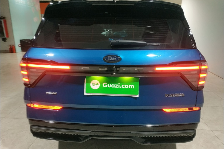 福特 2023款 锐界L 2.0T EcoBoost E混动四驱七座 STLine车身外观6004