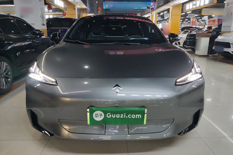 昊铂GT 2023款 560后驱七翼版车身外观2