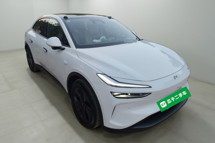 乐道L60 2024款 60kWh 后驱版车身外观3