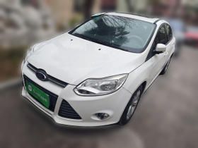 福特 福克斯 2012款 三厢 1.6L 自动风尚型