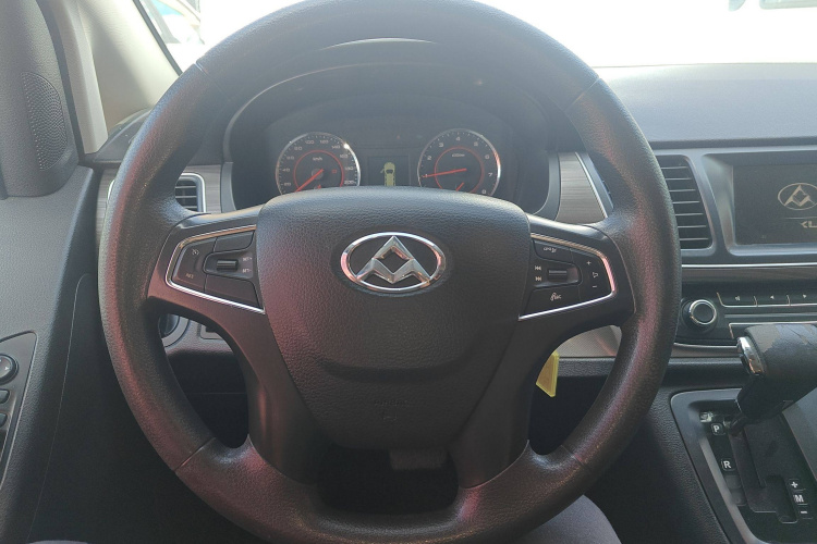 上汽大通MAXUS 大通G10 2018款 PLUS 2.0T 自动精英版中控内饰13