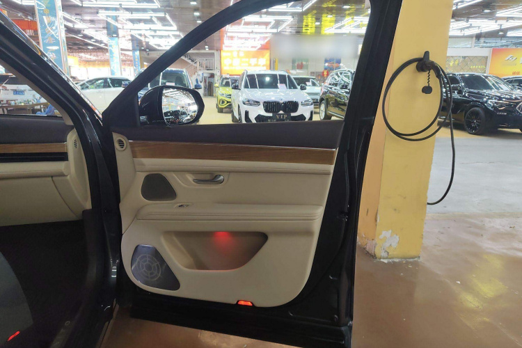 鸿蒙智行 问界M7 2024款 1.5T 后驱Plus版 5座中控内饰7005