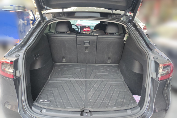 特斯拉 Model Y 2024款 后轮驱动版局部细节23