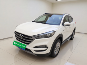 现代 途胜 2018款 1.6T 双离合两驱15周年特别版