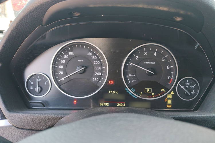 宝马3系 2018款 320Li xDrive 时尚型局部细节14