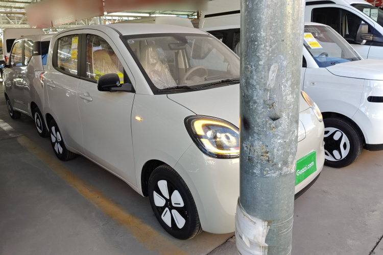 五菱汽车 宏光MINIEV 2025款 四门版 进阶款车身外观3