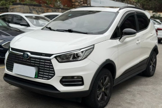 比亚迪 元新能源 2018款 EV360 智联炫酷型