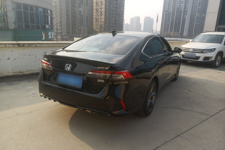 本田 英仕派 2023款 260TURBO 精致版车身外观7