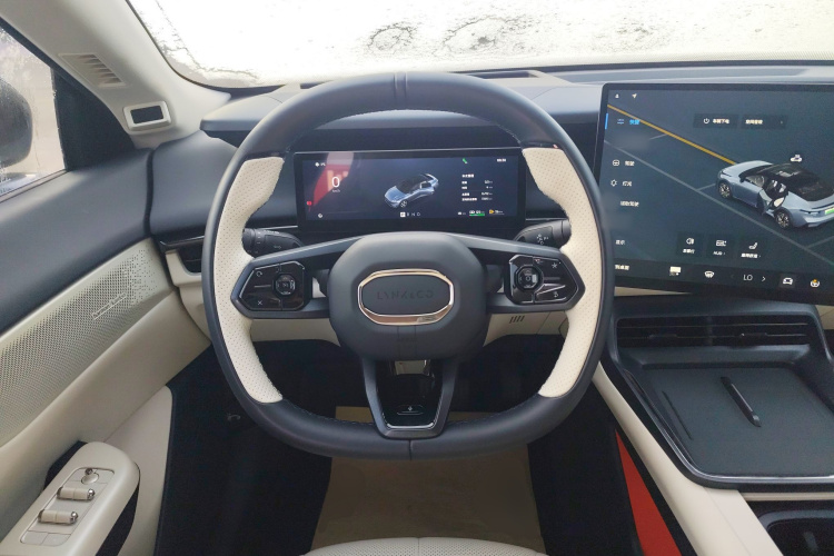 领克07 2024款 EM-P 126长续航 Ultra中控内饰13