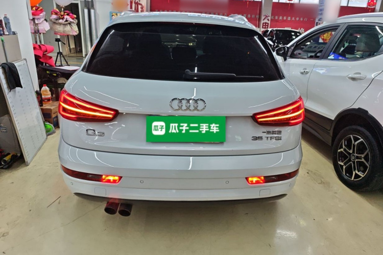 奥迪Q3 2018款 30周年年型 35 TFSI 时尚型车身外观6