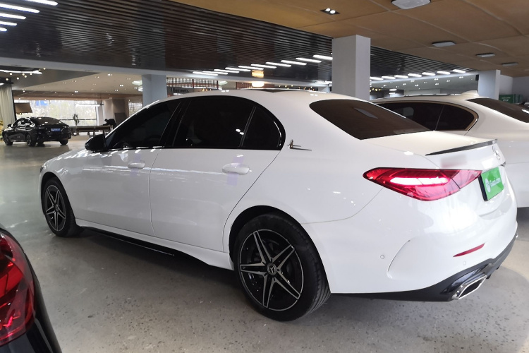 奔驰C级 2025款 C 260 L 皓夜运动版车身外观6003