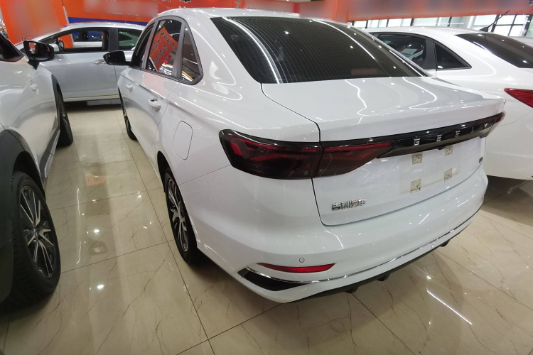吉利汽车 帝豪 2023款 第4代冠军版 1.5L CVT豪华型车身外观6002