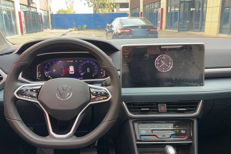 大众 途岳 2023款 300TSI 两驱满月版局部细节13