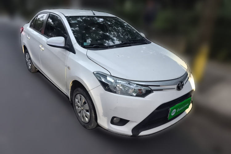 丰田 威驰 2014款 1.3L 手动型尚版车身外观3