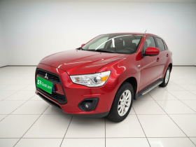 三菱 劲炫ASX 2013款 2.0L CVT两驱精英版