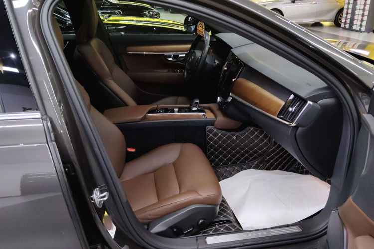 沃尔沃S90 2022款 B5 智逸豪华版局部细节41