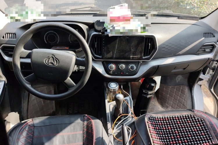 长安凯程 长安睿行M60 2023款 1.5L GDI舒适型客车6/7座中控内饰12