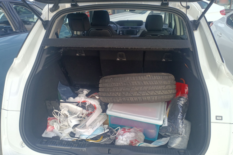 雪铁龙 C4 PICASSO 2015款 1.6T 时尚型 5座局部细节23