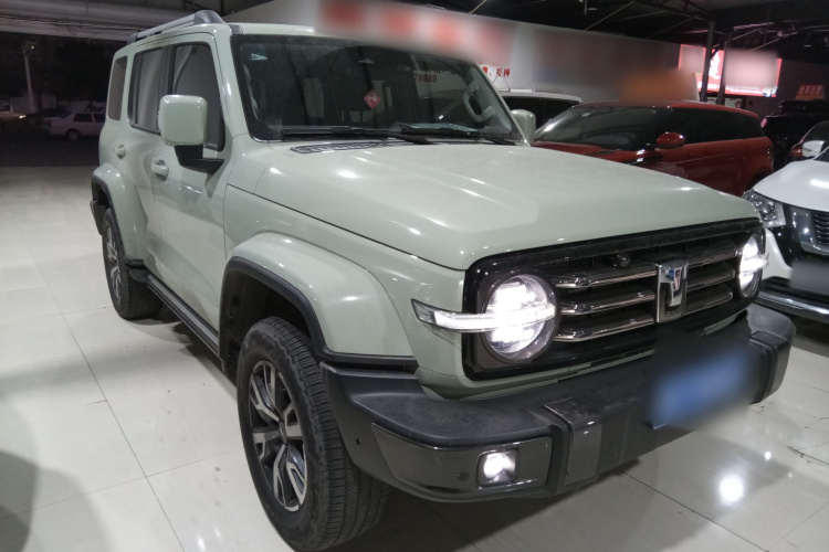 坦克300 2023款 城市版 2.0T 很有型车身外观3