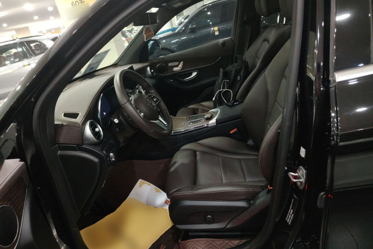 奔驰GLC 2022款 改款三 GLC 300 L 4MATIC 豪华型中控内饰19