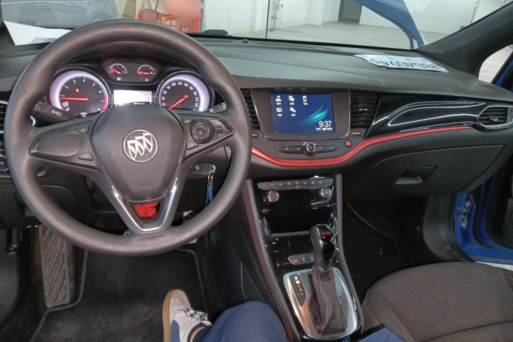 别克 威朗 2016款 两厢GS 20T 双离合豪情运动型中控内饰12