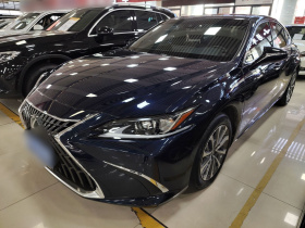 雷克萨斯ES 2022款 200 卓越版