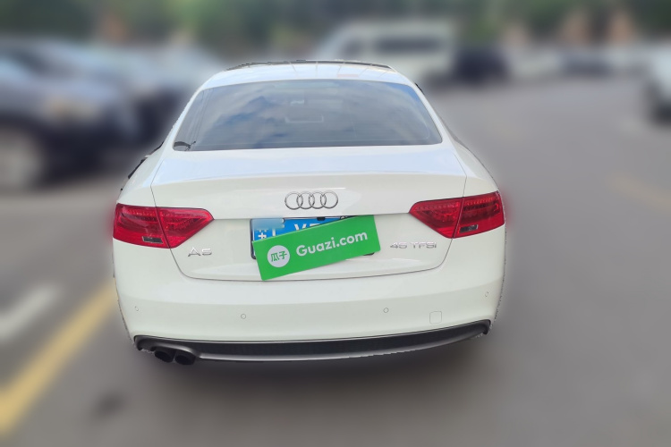 奥迪A5 2016款 Coupe 45 TFSI 进取型车身外观6