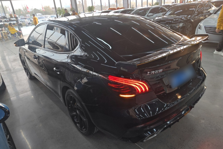 名爵 MG6 2021款 Pro 1.5T 自动Trophy豪华版车身外观4