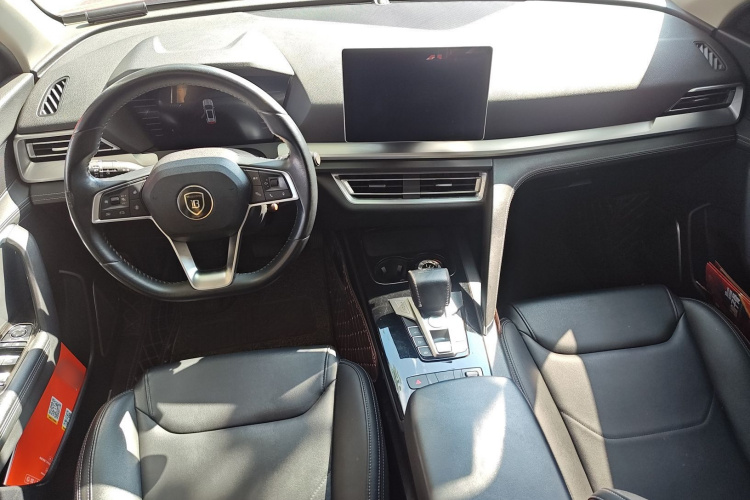 比亚迪 宋Pro 2019款 1.5T 自动豪华型中控内饰12