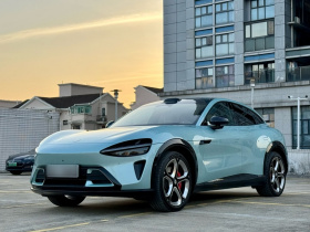 小米汽车 小米YU7 2025款 超长续航高性能四驱Max版