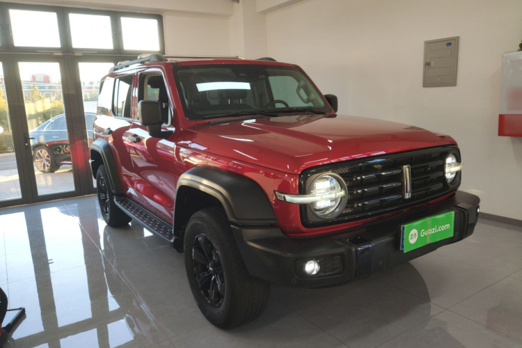 坦克300 2021款 越野版 2.0T 征服者车身外观3