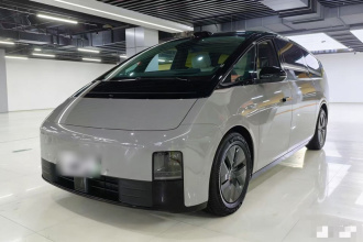 理想汽车 理想MEGA 2024款 Ultra