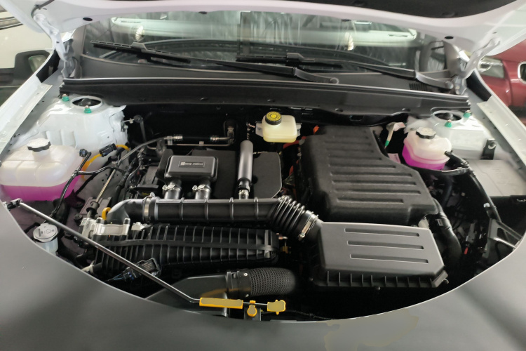 比亚迪 秦PLUS 2025款 DM-i 智驾版 128KM进取型机舱底盘24