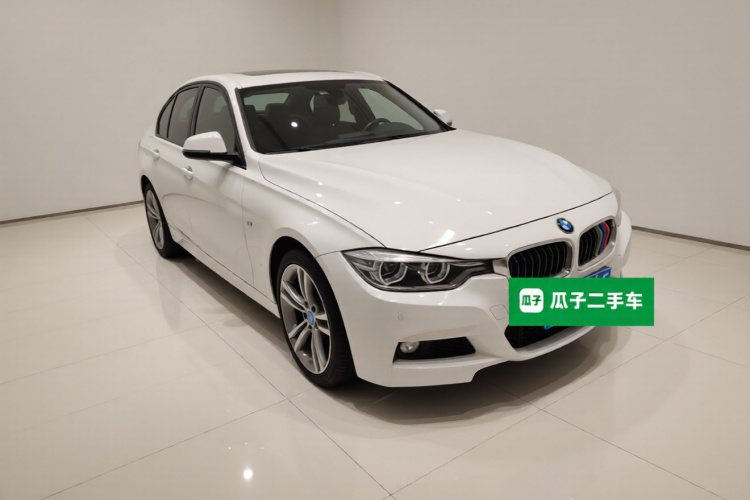 宝马3系 2018款 320i M运动套装车身外观3