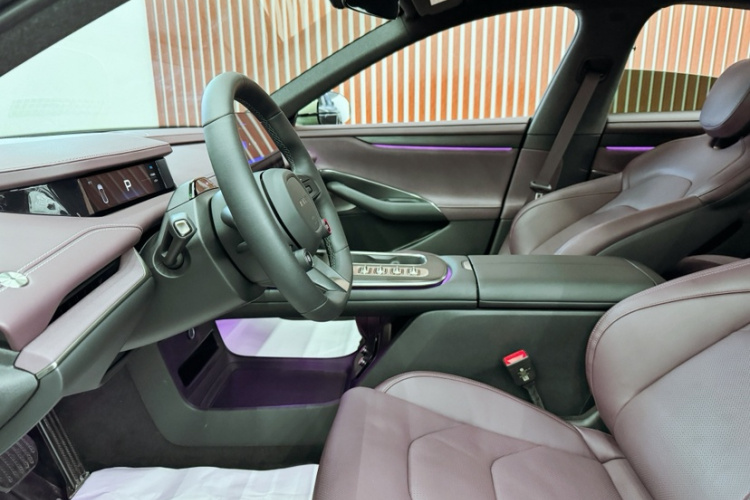 小米汽车 小米SU7 2024款 后驱超长续航高阶智驾Pro版中控内饰7004