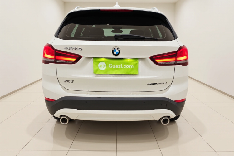 宝马X1 2022款 sDrive25Li 领先型车身外观6