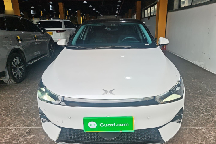 小鹏P5 2021款 550P车身外观2