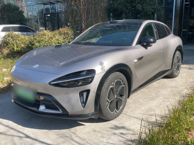 小米汽车 小米YU7 2025款 超长续航四驱Pro版