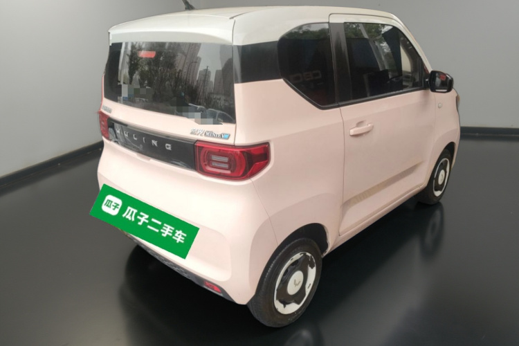 五菱汽车 宏光MINIEV 2022款 马卡龙臻享款 三元锂车身外观7